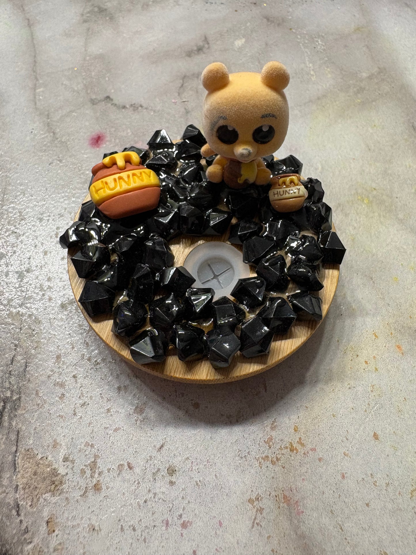 DECORATE TOP OF YOUR LID