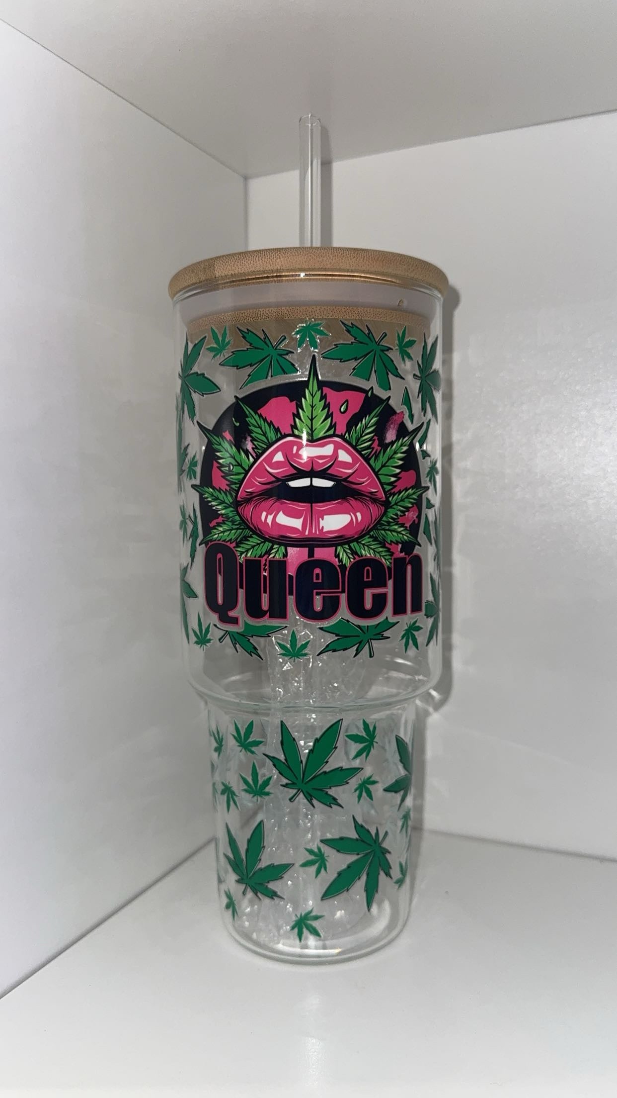 40oz Glass Queen tumbler