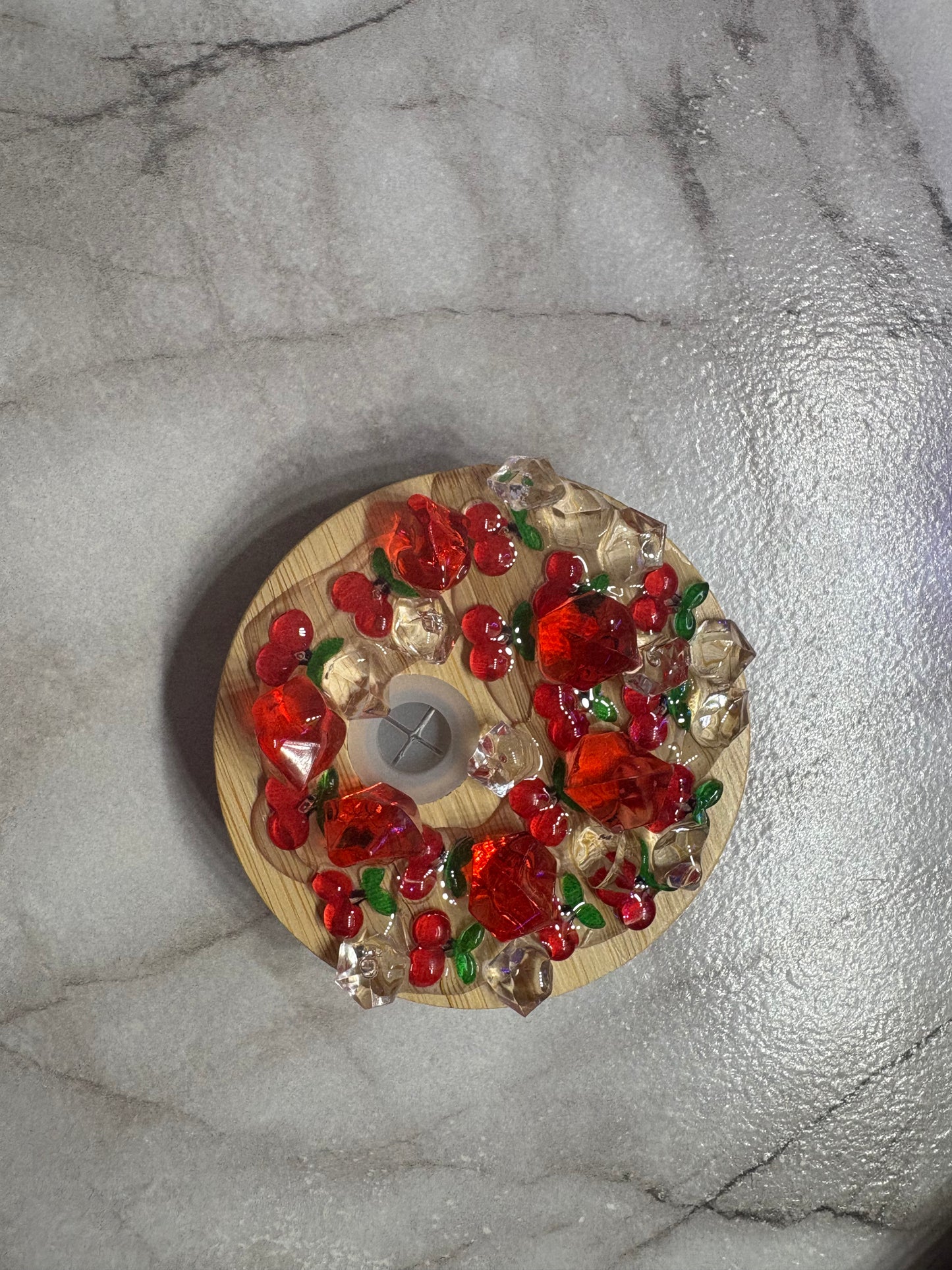 DECORATE TOP OF YOUR LID